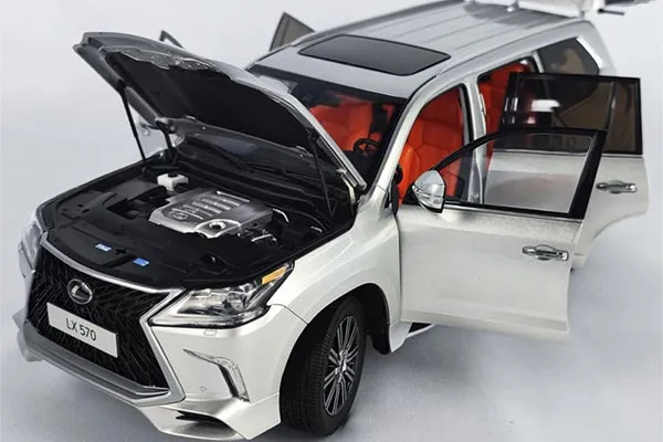 /img/46273-diecast-lexus-collection.webp