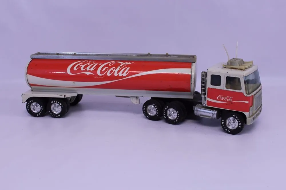 46276 peterbilt diecast