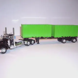 /img/46285-diecast-auction-australia-future.webp