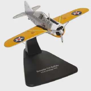 /img/46295-buffalo-diecast-display.webp