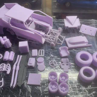 /img/46299-diecast-car-display.webp