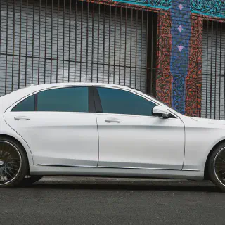 /img/46303-s550-diecast-collection-display.webp