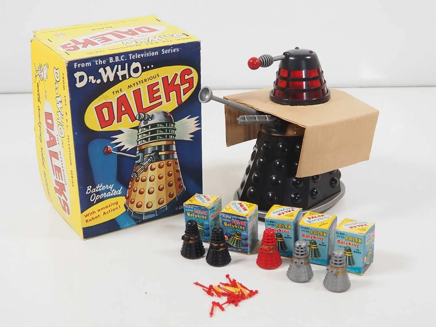46308 antique toys display