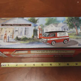 /img/46323-diecast-van-lighting.webp