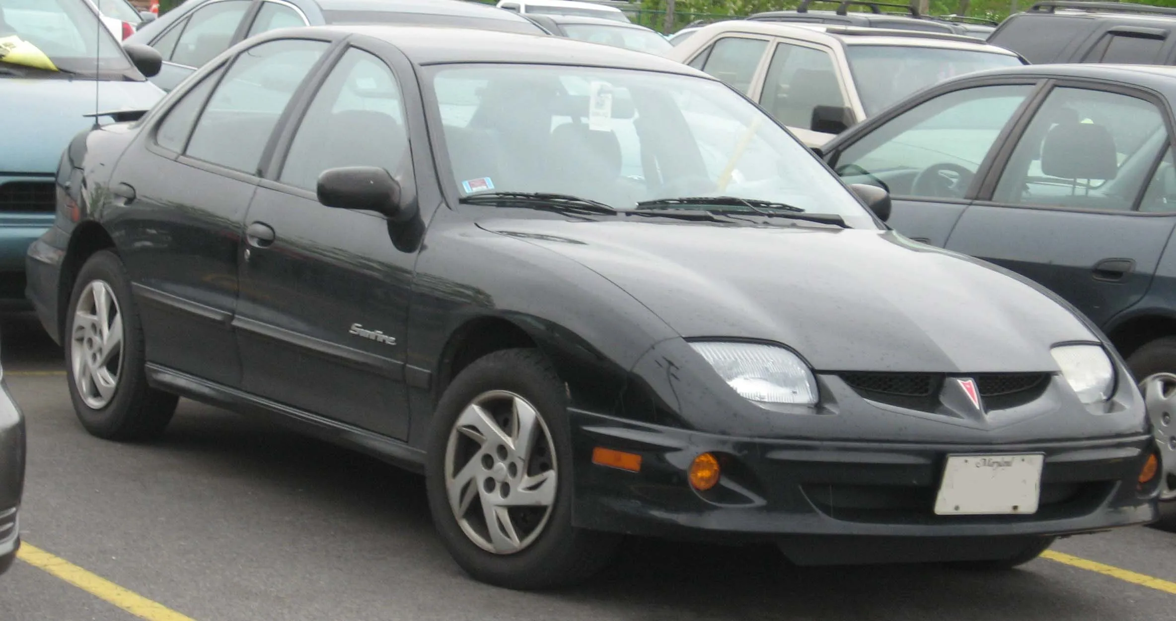 /img/46356-pontiac-sunfire-diecast-display.webp