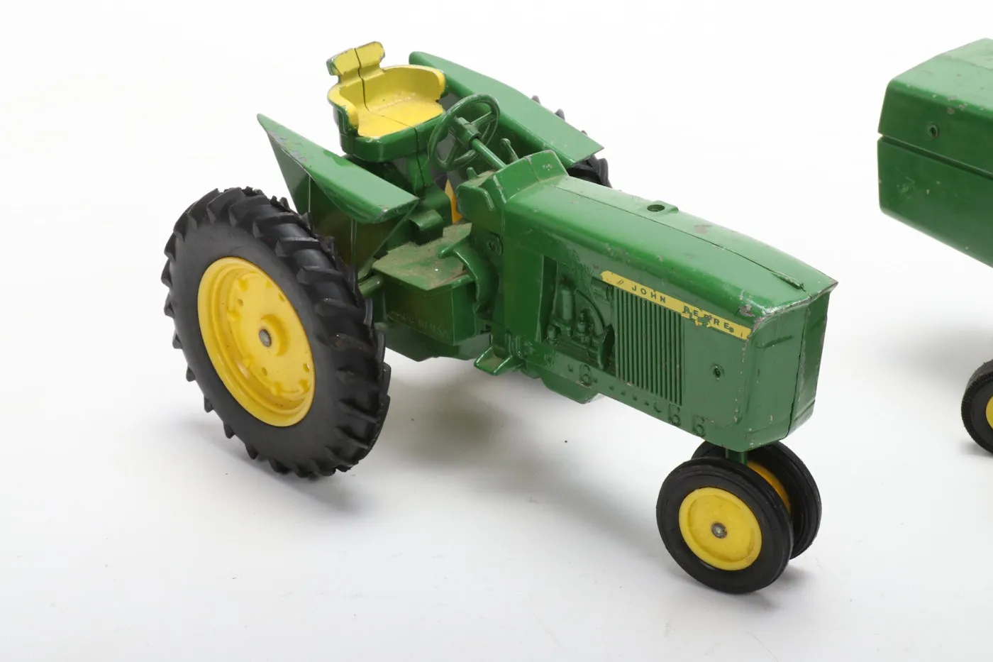 46369 john deere loader diecast