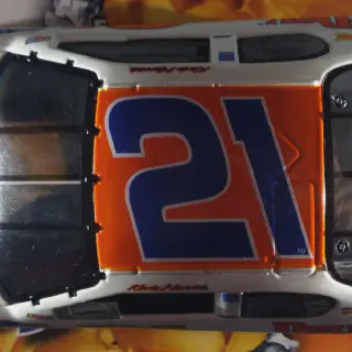 /img/46374-nascar-diecast-find.webp