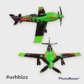 /img/46377-disney-planes-diecast-display.webp
