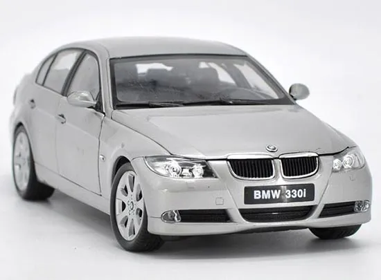 46405 bmw 330ci diecast model1