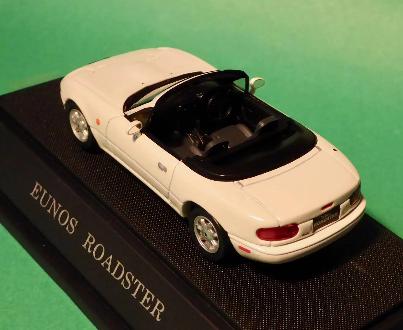 46408 1994 miata diecast overview
