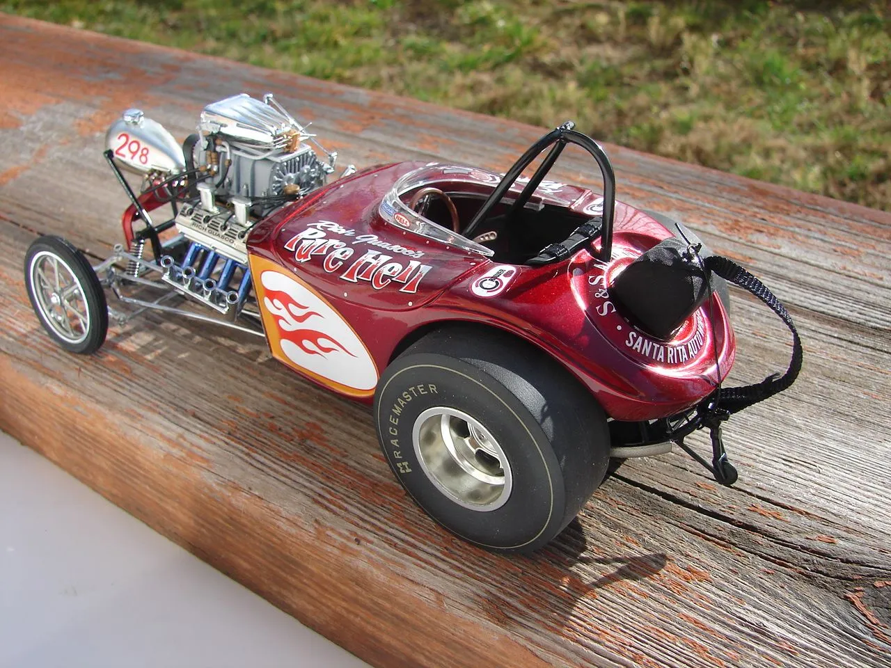 /img/46416-diecast-car-camera-angle.webp