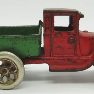 /img/46419-collectable-diecast-toys-community.webp