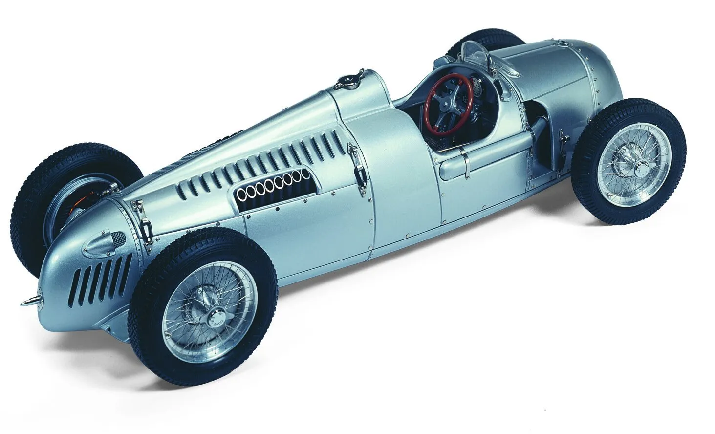 /img/46446-diecast-display.webp