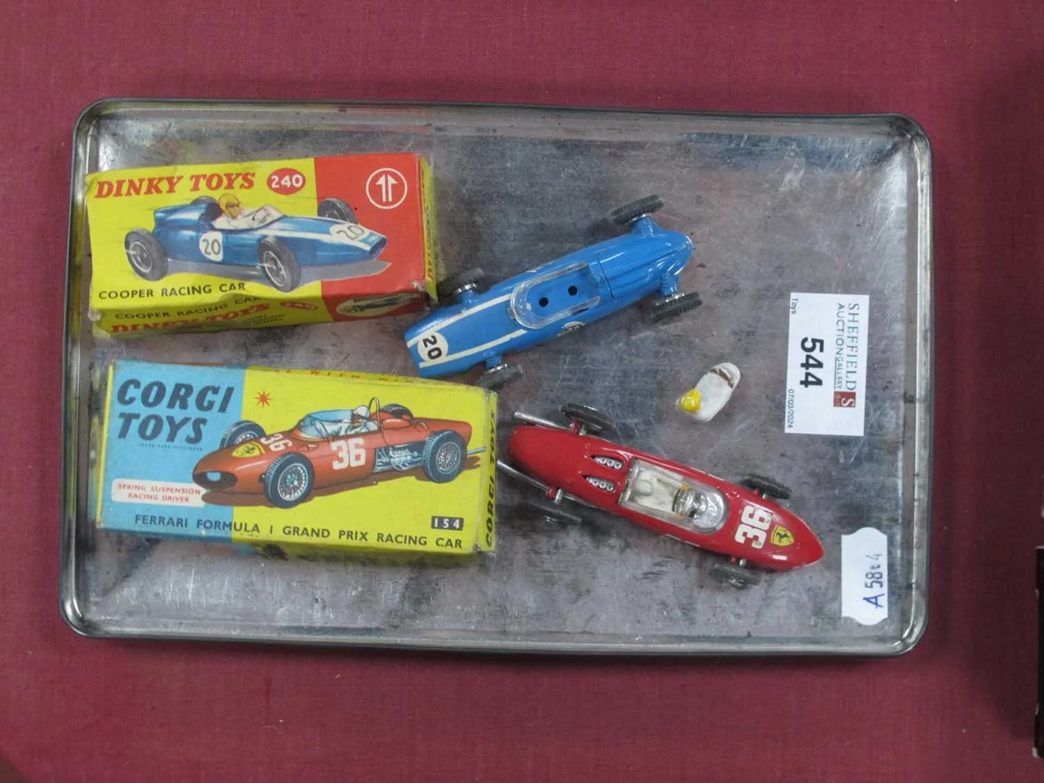 46465 diecast display case