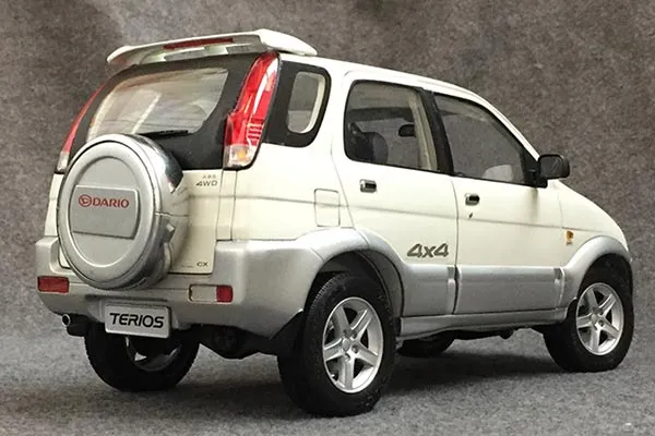 46467 diecast terios durable
