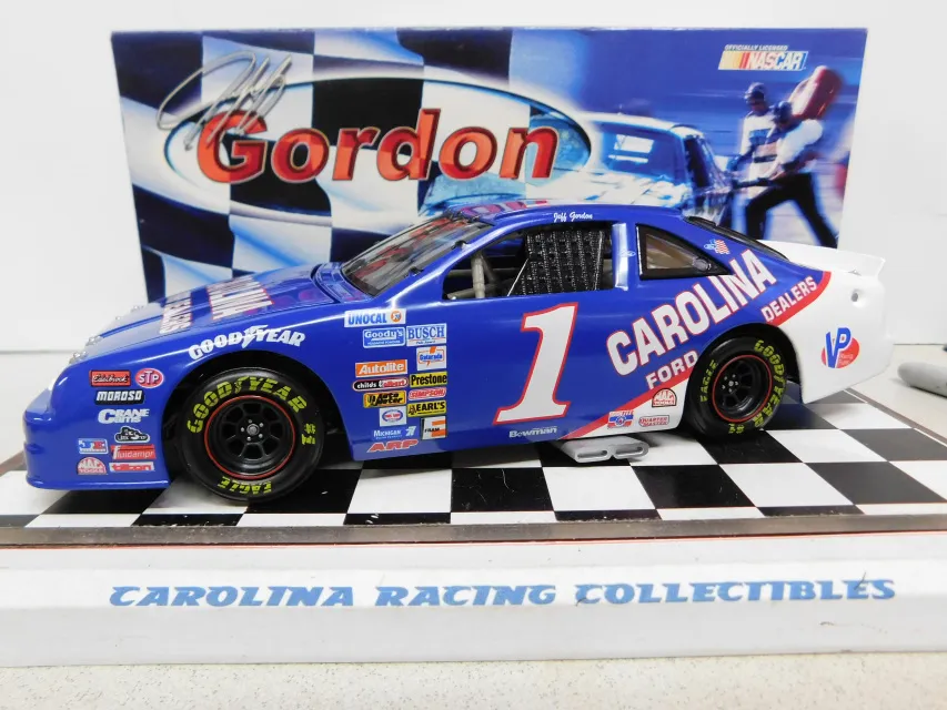 /img/46471-jeff-gordon-2012-diecast-investment.webp