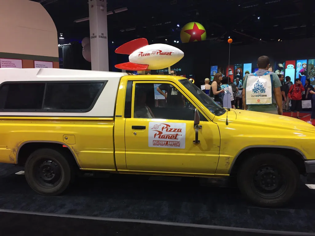 46473 pizza planet truck diecast 2