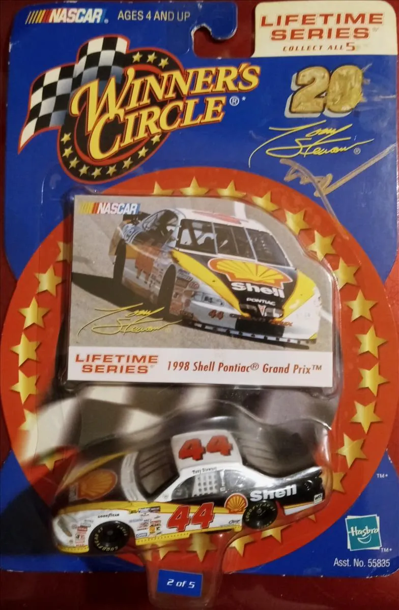 46476 diecast car feature 5