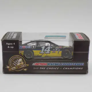/img/46487-diecast-model-display.webp