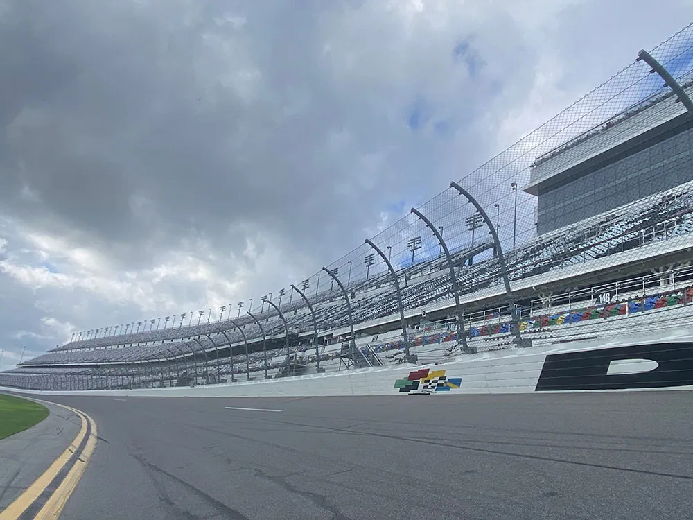 /img/46491-nascar-diecast-car-collection.webp