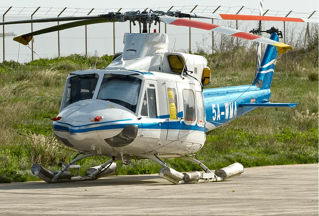 46495 bell 412 diecast collection