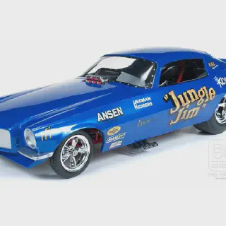 /img/46498-black-diecast-model-car-reviews.webp