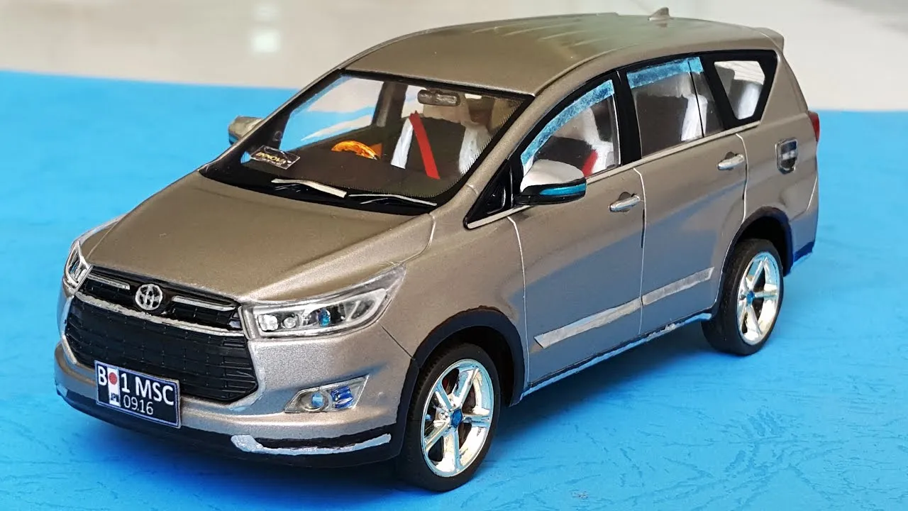 46499 diecast toyota fortuner model 3