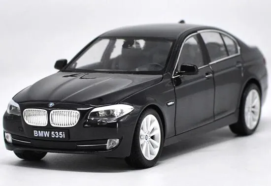 46500 e34 bmw 535i diecast model
