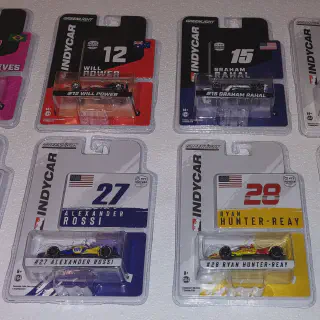 /img/46505-indy-car-diecast-market.webp