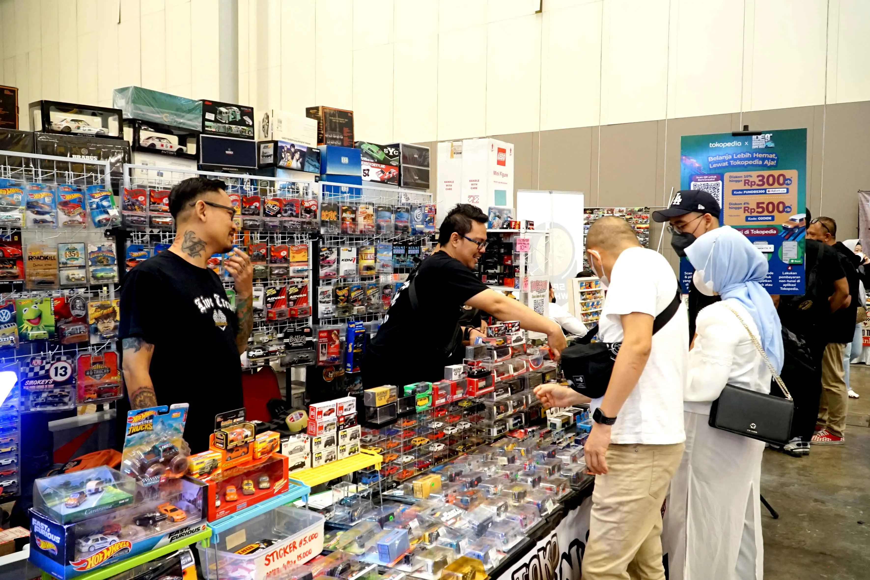 46512 indonesia diecast expo lelang overview