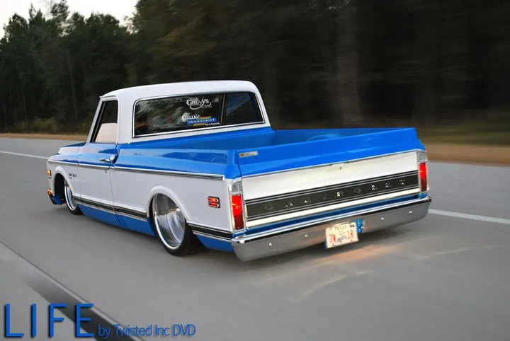 /img/46518-c10-trucks-models.webp