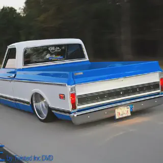 /img/46518-c10-trucks-models.webp
