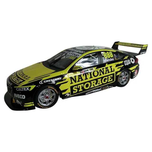 /img/46523-diecast-car-display.webp