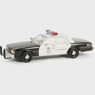 /img/46538-volkswagen-police-car.webp