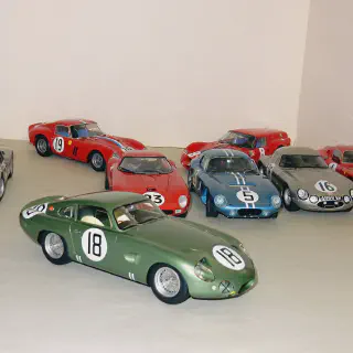 /img/46558-le-mans-racing.webp