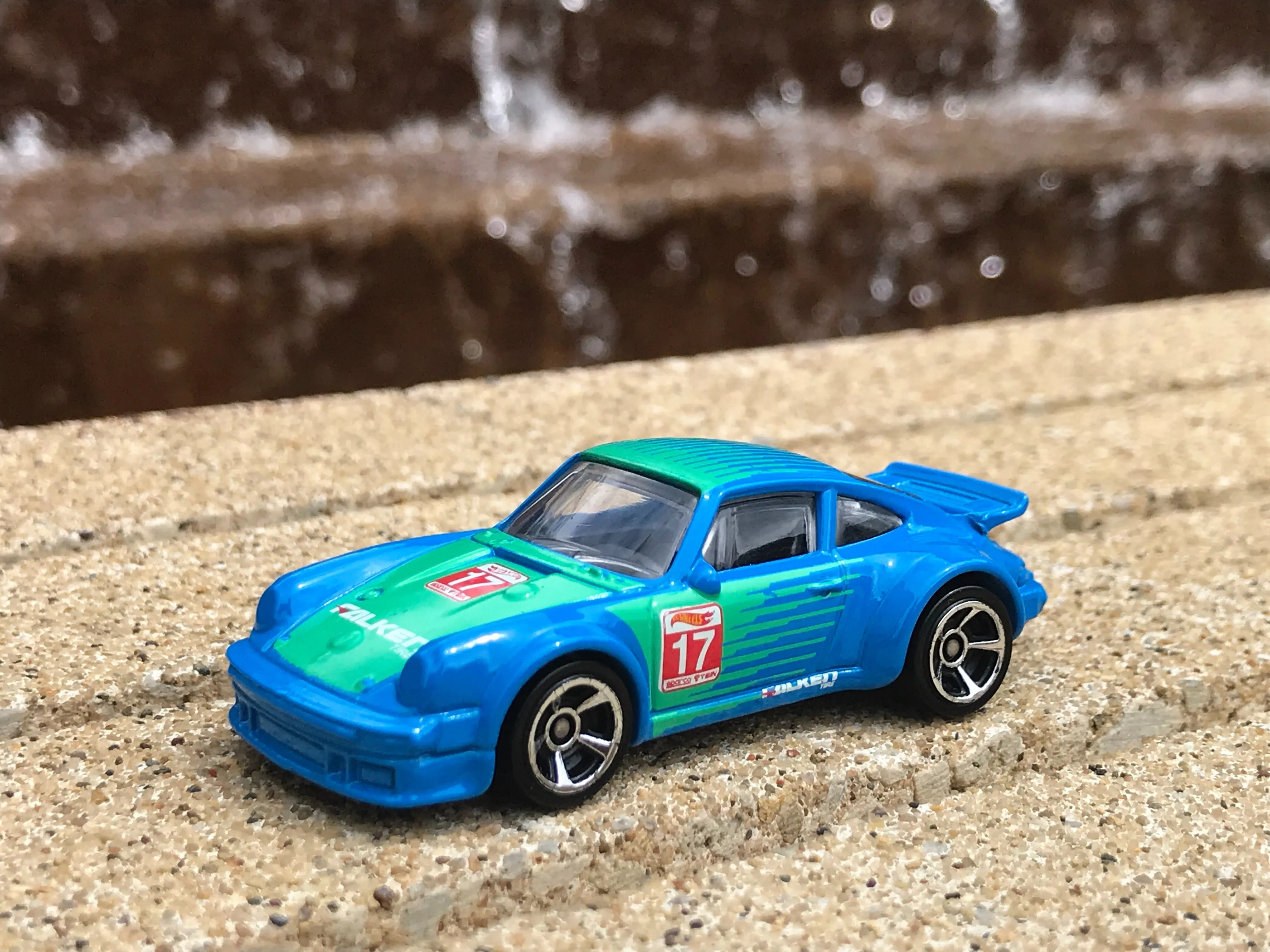 /img/46561-rtr-diecast-racing-league-image-8.webp