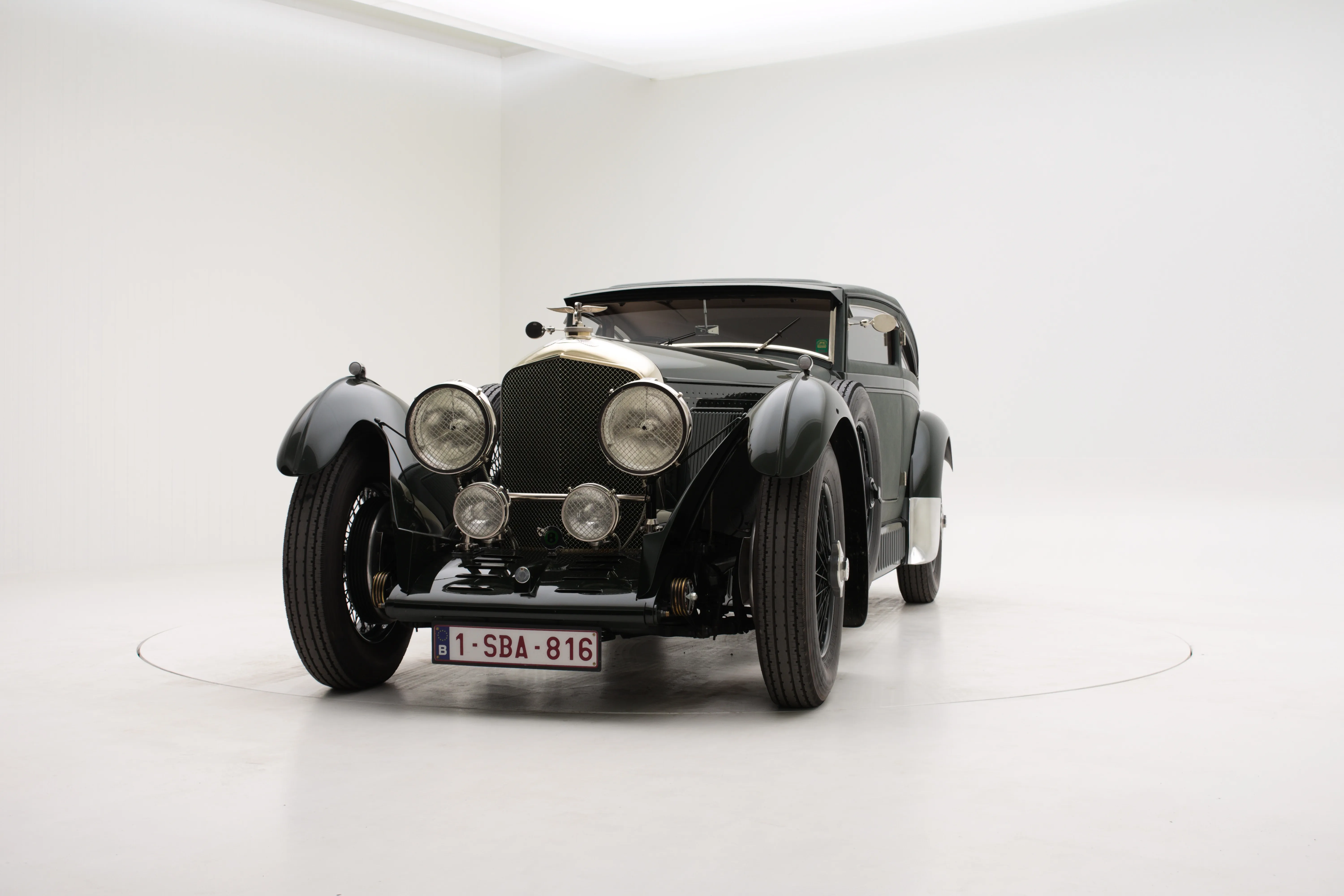 46580 bentley blue train diecast model
